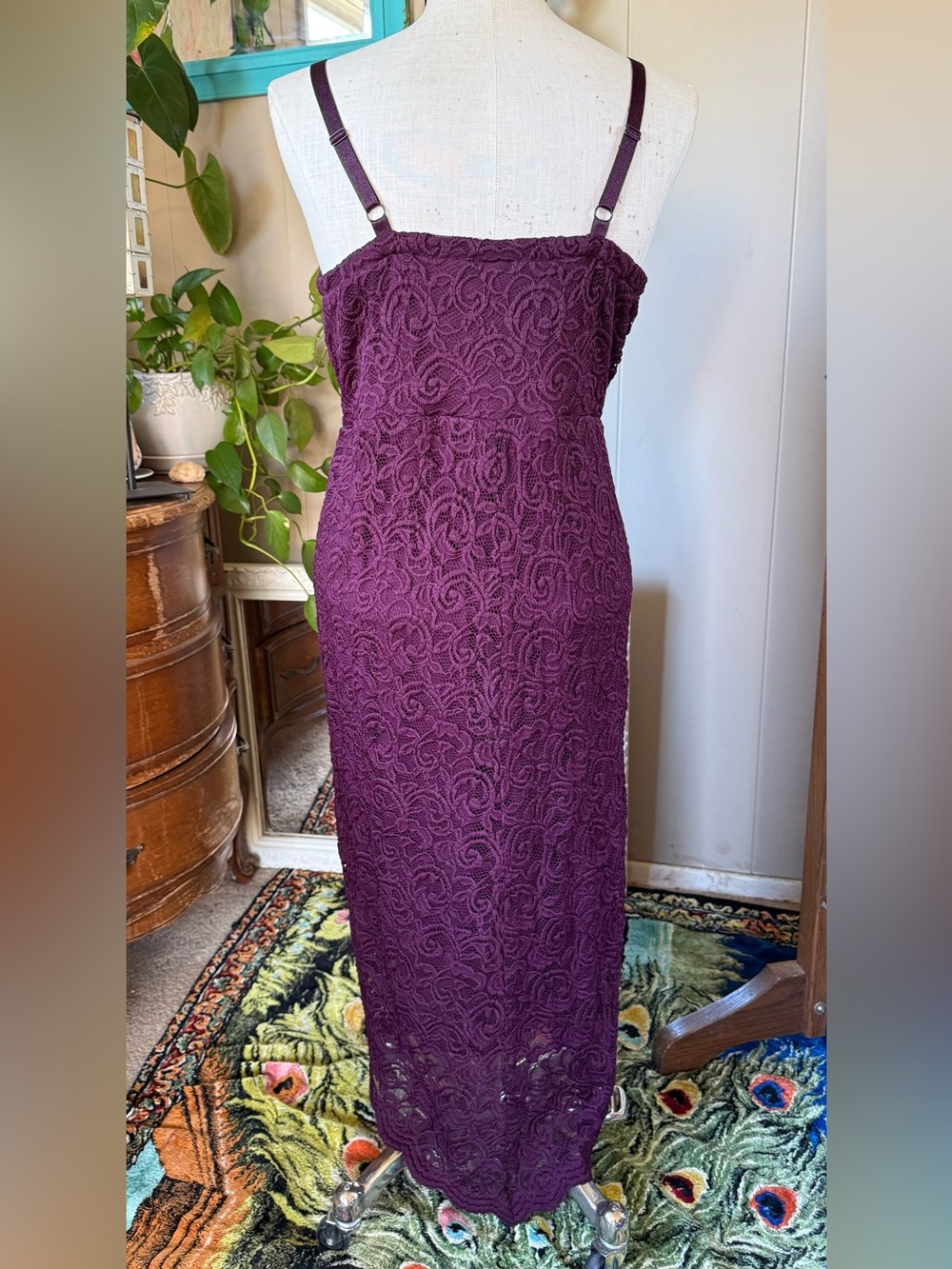 Torrid Midi Lace Body Con Dress, Wine, Plus Size 2X - Picture 7 of 11